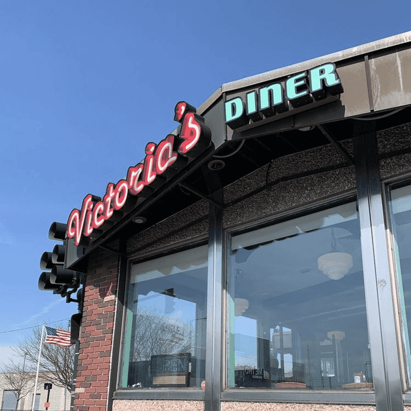 Massachusetts Restaurants Serving Chicken-Fried Steaks You Can't Miss - Decor Hint Victoria's Diner - Boston