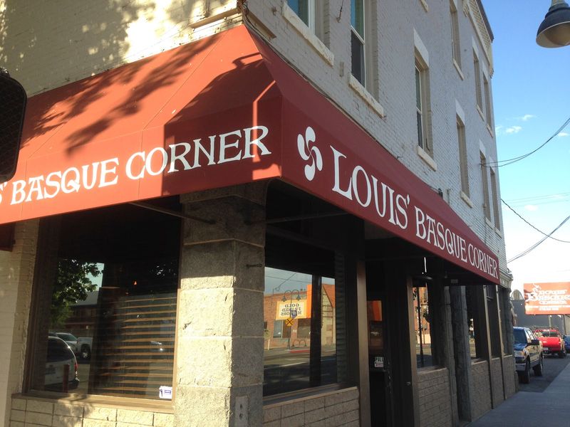 Louis' Basque Corner