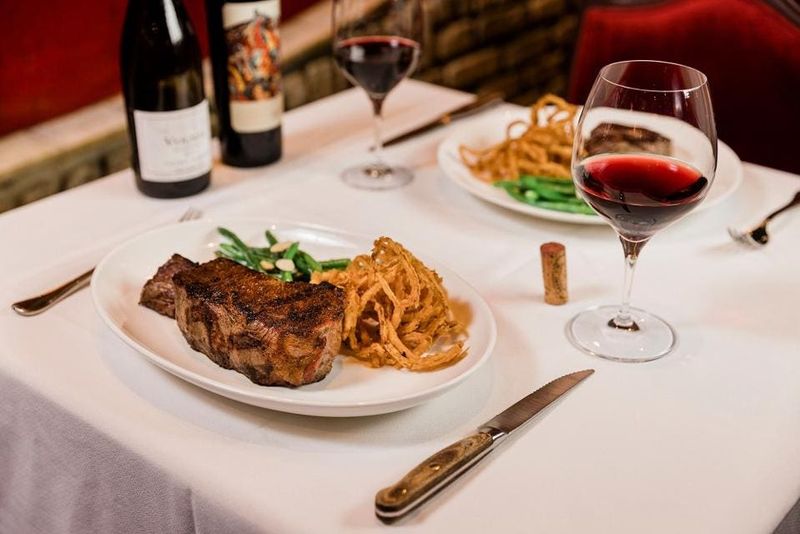 12 Must-Visit Florida Restaurants That Should Be On Every Foodie's Bucket List - Decor Hint Bern's Steak House, Tampa