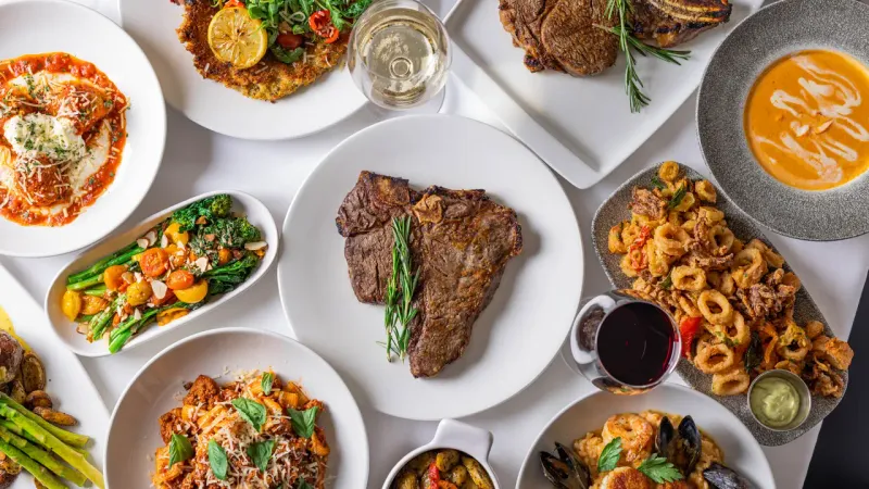 14 Ohio Steakhouses That Might Be Hidden But Definitely Aren't Secret Anymore - Decor Hint Delmonico's Steakhouse in Independence