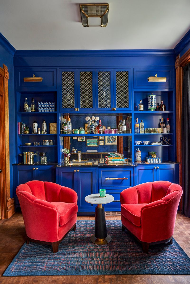 Retro-Inspired Bars And Lounges Vibe Reviving In Oregon Homes