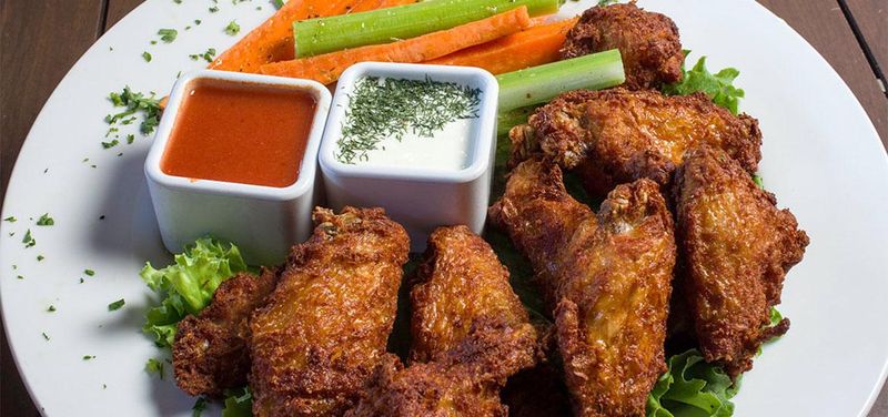 13 Arizona Fish Fries That Bring A Taste Of The Coast To The Desert - Decor Hint Tavern Grille