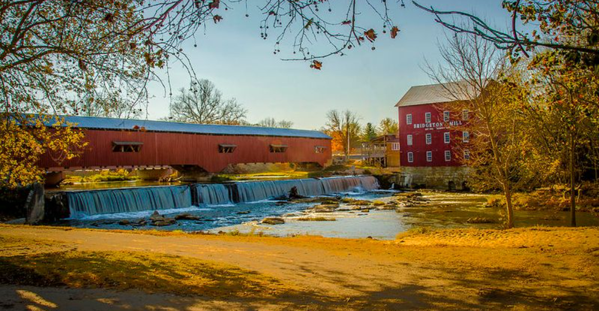The Scenic Covered Bridge In Indiana That Locals Call A Hidden Gem - Decor Hint