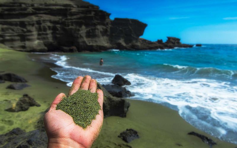 The Rare Green Sand Beach In Hawaii Glows Like An Emerald - Decor Hint What Makes Olivine So Rare And Beautiful