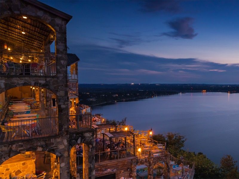 13 Texas Fish Fry Destinations Where The Views Are As Good As The Catch - Decor Hint Topwater Grill on Lake Travis