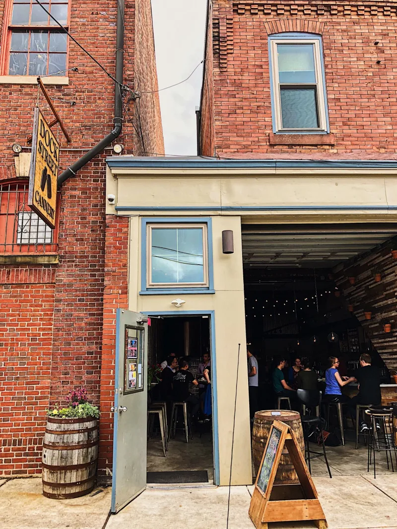 10 Pennsylvania Seafood Restaurants Locals Can't Stop Talking About - Decor Hint Dock Street Cannery