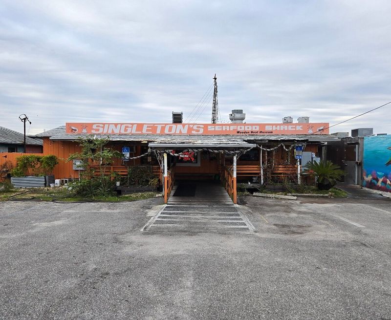 Singleton's Seafood Shack - Atlantic Beach