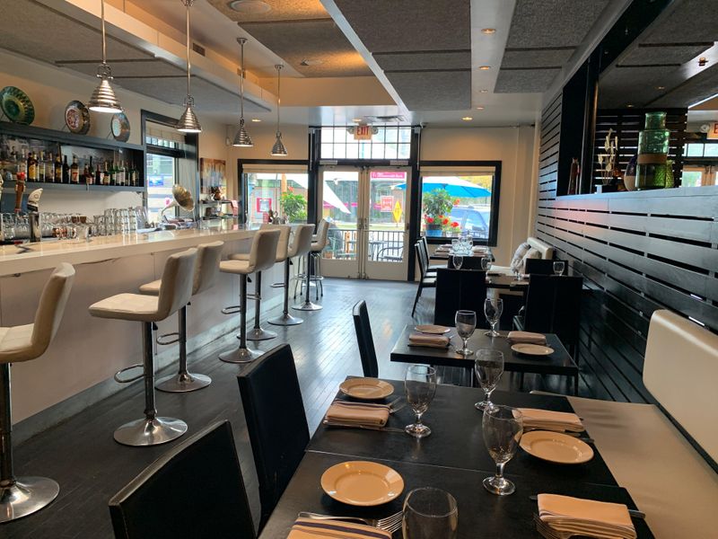 The Best Restaurants In Dayton, Ohio - Decor Hint Lily's Bistro