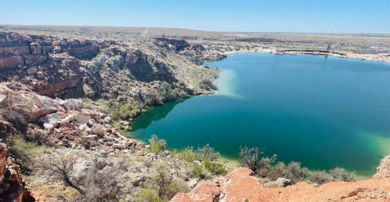 This Secret Lake In New Mexico Is Too Beautiful To Stay Hidden - Decor Hint This Secret Lake In New Mexico Is Too Beautiful To Stay Hidden