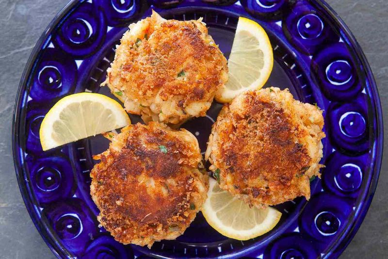 14 Oregon Family Recipes Passed Down And Perfected Through Time - Decor Hint Dungeness Crab Cakes