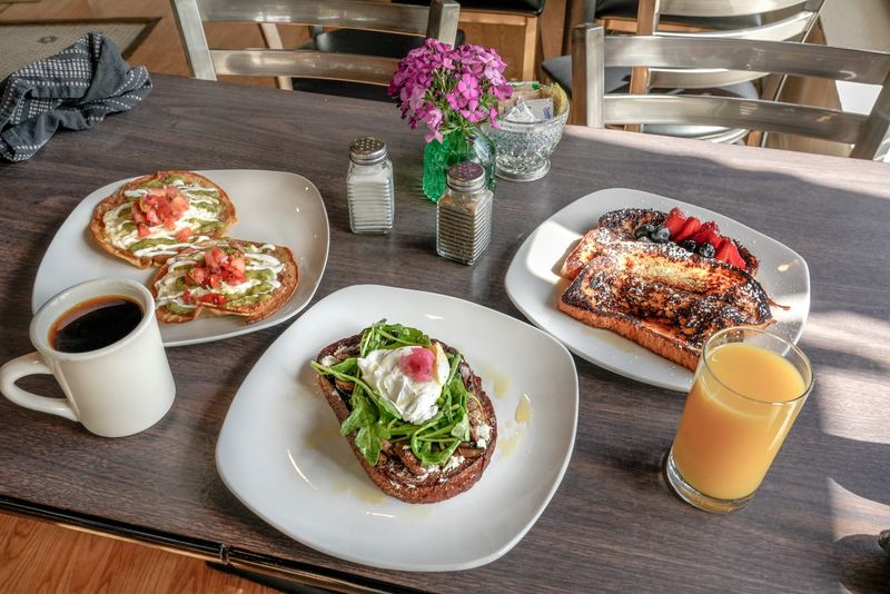 15 Rhode Island Buffets Where You'll Always Leave Full And Happy - Decor Hint Andrea's Restaurant Sunday Brunch
