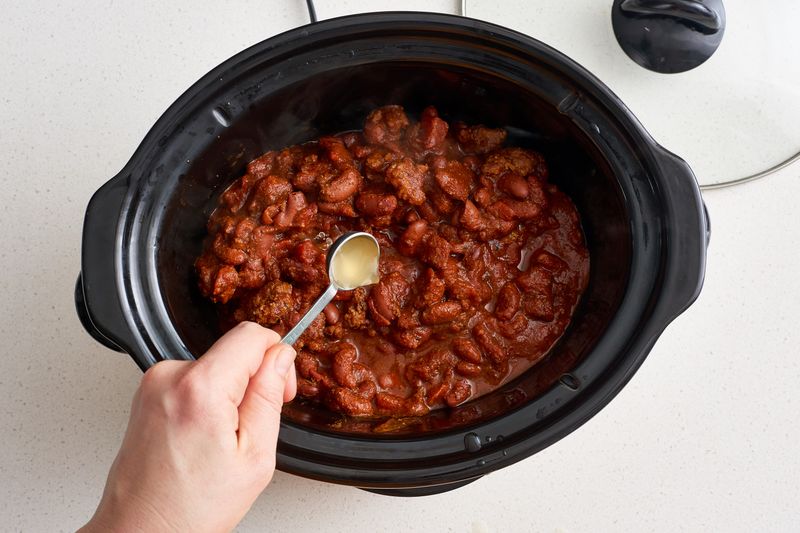 Texas' Slow Cooker Chili Is The Southern Comfort Classic You Will Make Again And Again - Decor Hint Slow Cooker Assembly