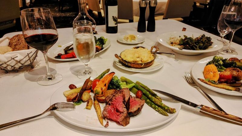 10 Henderson, Nevada Restaurants That Deserve A Spot On Your List - Decor Hint Hank's Fine Steaks & Martinis