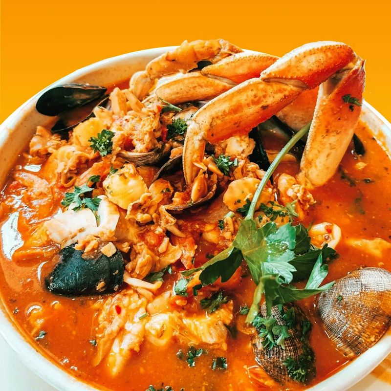 Phil's Fish Market - Moss Landing