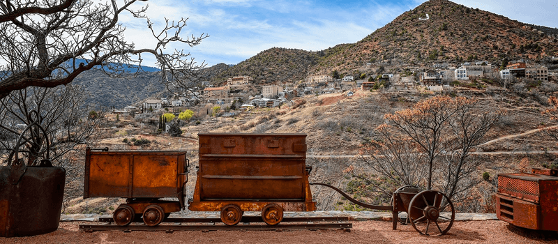10 Iconic Arizona Desert Towns Everyone Should Visit Once - Decor Hint Jerome