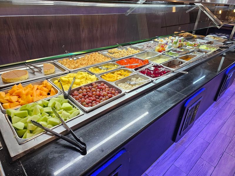 Endless Plates, Endless Flavor: The New Jersey Buffet Everyone Loves - Decor Hint Fresh Salad And Fruit Bar
