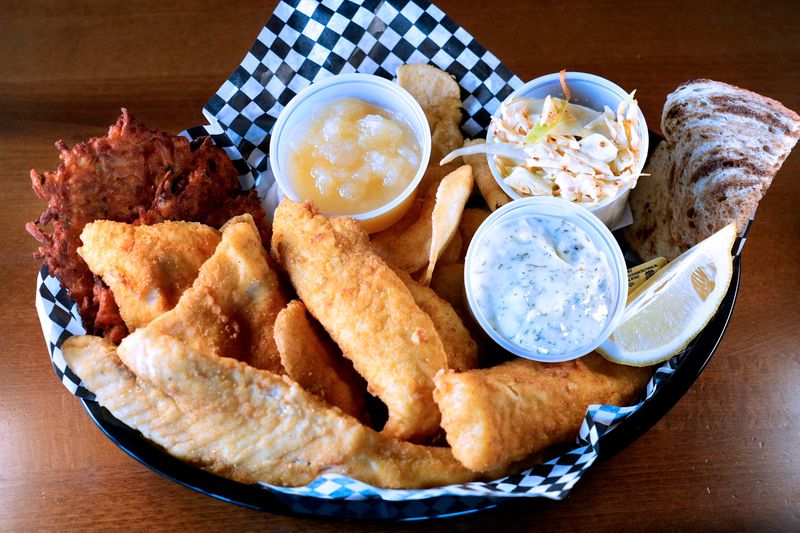 Michigan Restaurants Perfecting The Friday Night Fish Fry Tradition - Decor Hint Marty's Bar