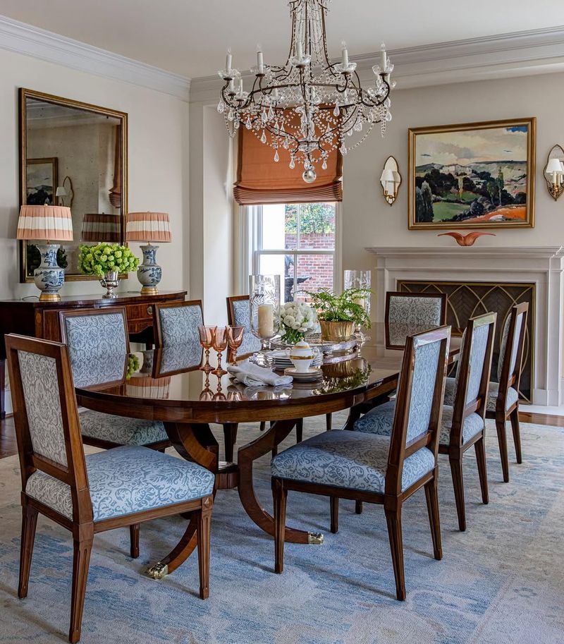 Top Antique Rarities Georgia Collectors Are Racing To Find - Decor Hint Southern Sheraton Furniture