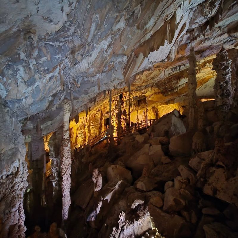Natural Bridge Caverns Diwali Underground
