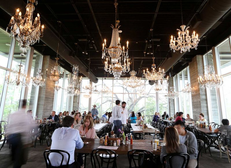 14 Private Dining Spots In Houston Perfect For Date Nights And Gatherings - Decor Hint The Dunlavy Private Event Space