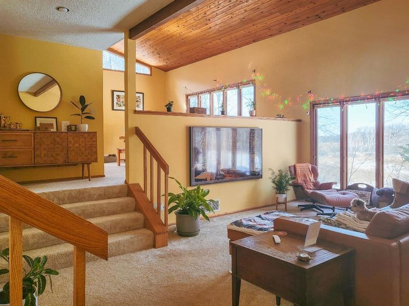 16 Georgia Home Trends Locals Already Regret (And More On The Way) - Decor Hint Sunken Living Rooms