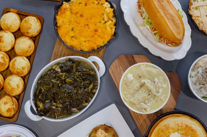 Must Try North Carolina Breakfast Diners That Do Mornings Best - Decor Hint Mama Dip's Kitchen - Chapel Hill