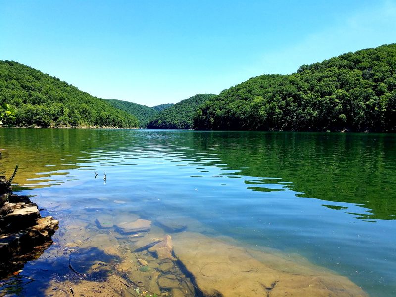 17 Scenic West Virginia Lakes You'll Fall In Love With - Decor Hint Sutton Lake
