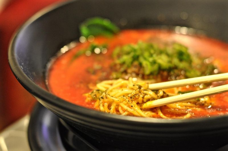 Anzutei, Los Angeles