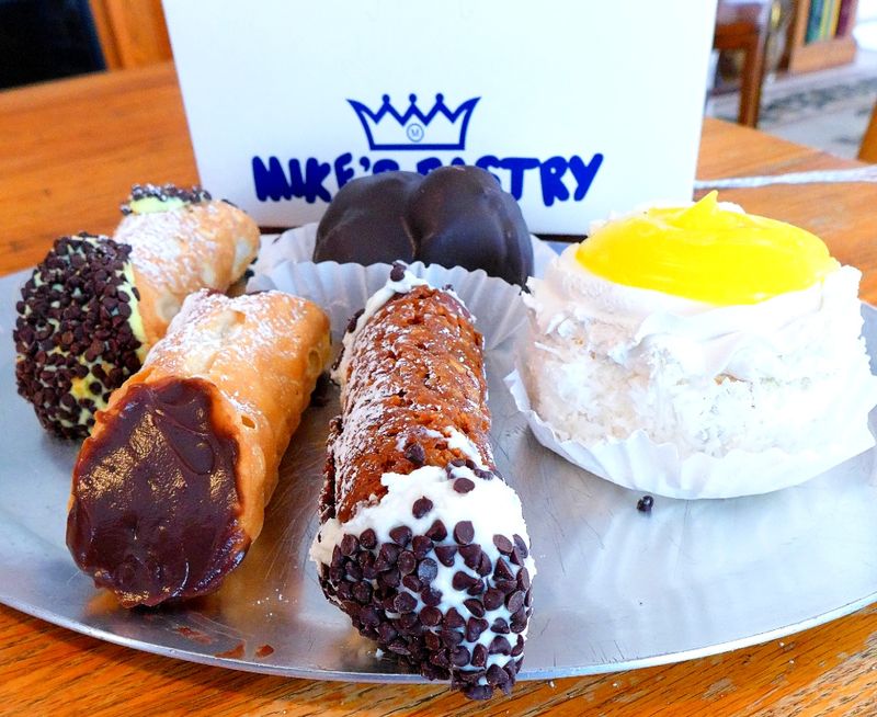 Best Places For Food Lovers Around Boston - Decor Hint Mike's Pastry