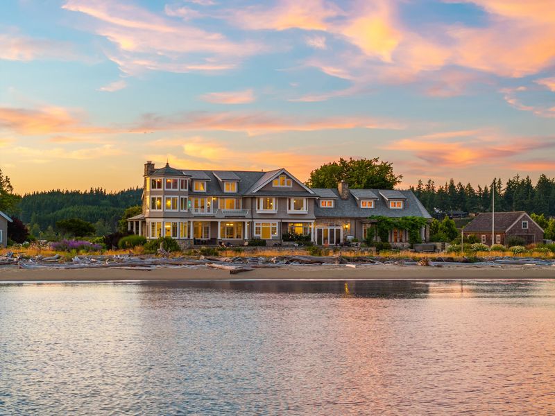 Waterfront Eco-Residences