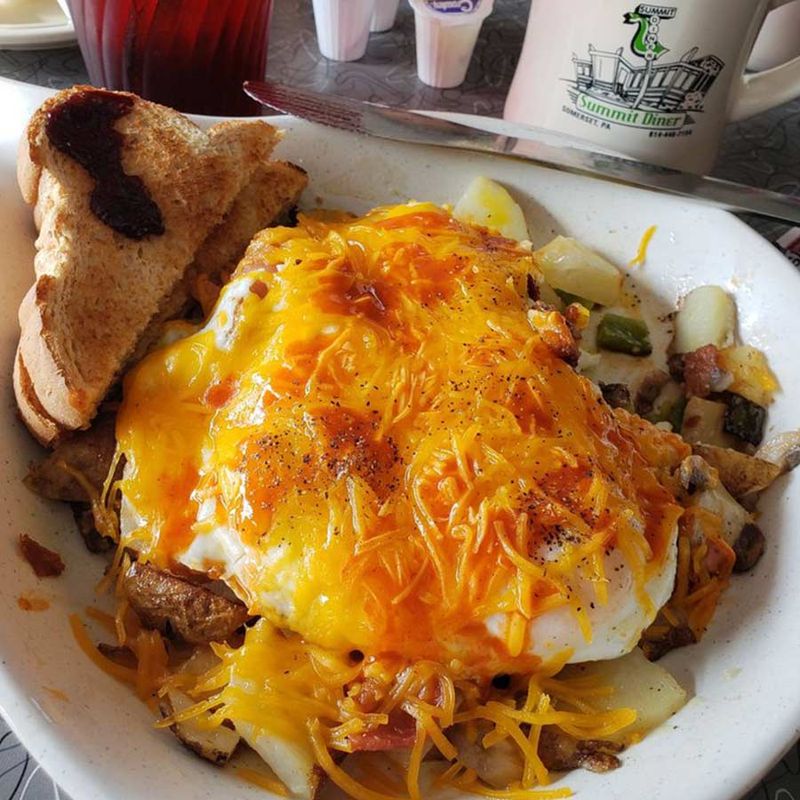 18 Pennsylvania Chicken-Fried Steaks Made The Old-Fashioned Way - Decor Hint Summit Diner - Somerset