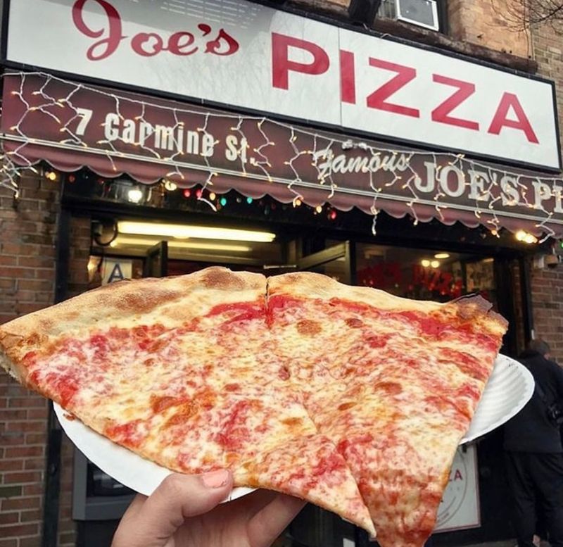 Joe's Pizza