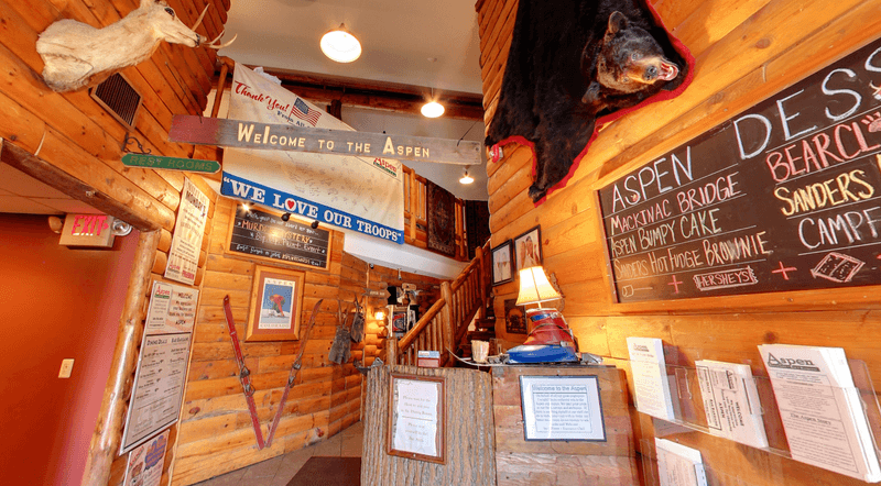 Rustic, Welcoming Ambiance