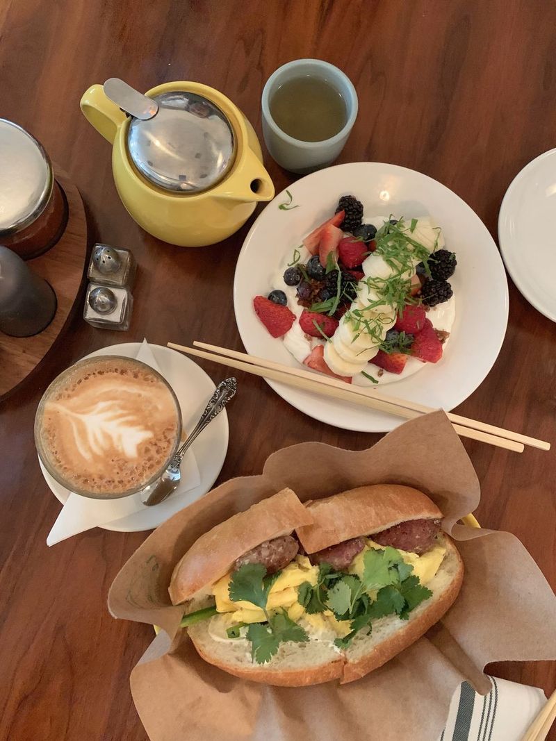 Breakfast Spots In Austin Locals Swear By - Decor Hint Elizabeth Street Cafe