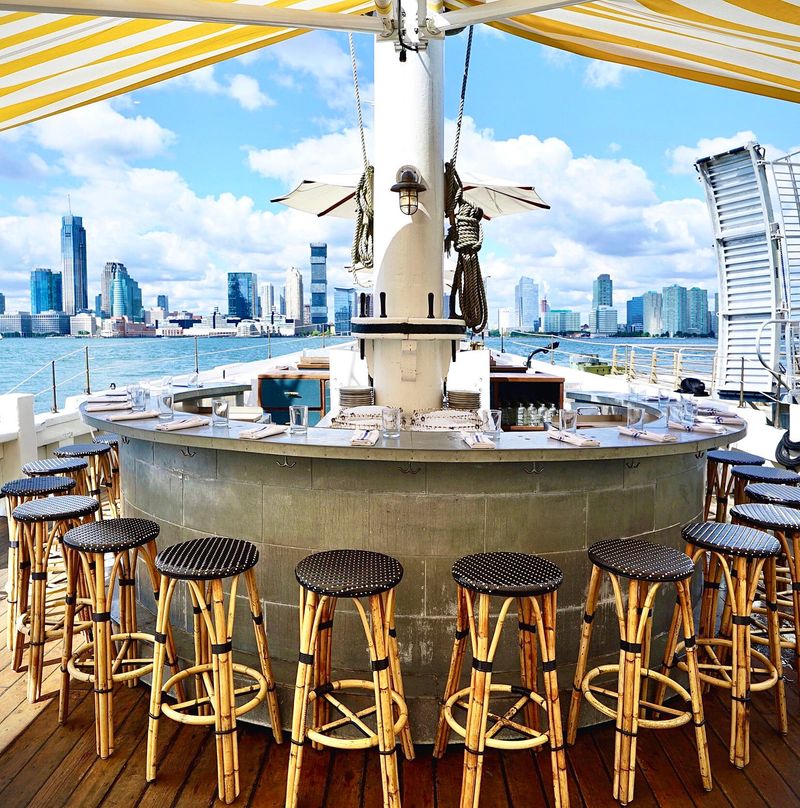 Harborside Seafood Bar