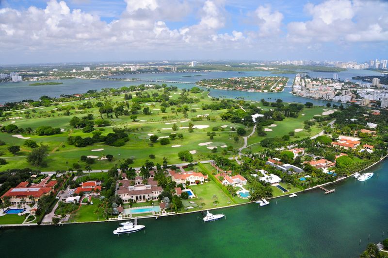 Discover Florida's 50 Most Elite Suburbs, Miami Takes The Lead - Decor Hint Indian Creek Village