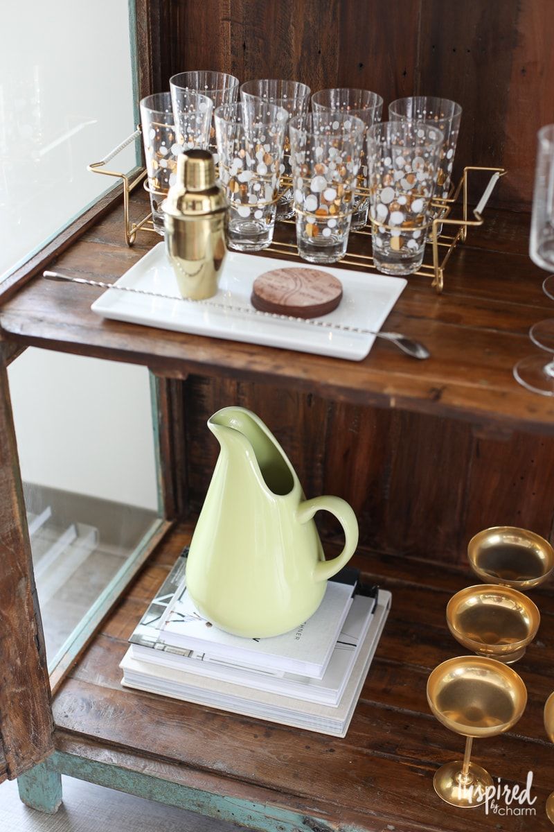 The Antiques Arizona Collectors Say You’ll Wish You Bought Before 2026 Hits - Decor Hint Vintage Barware & Cocktail Sets