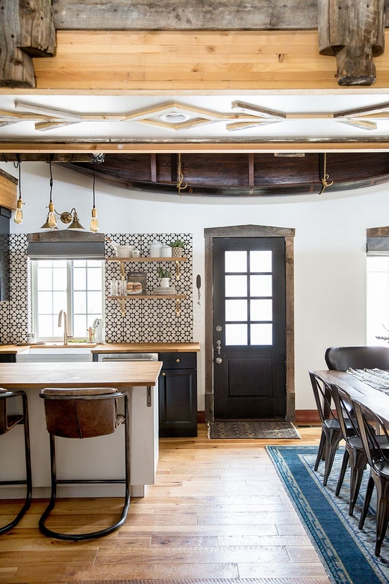 12 Pennsylvania Furniture Styles Homeowners Are Embracing Again In 2026 - Decor Hint Rustic Log Furniture