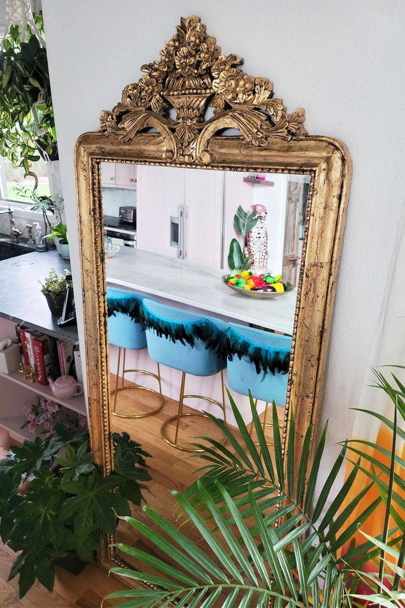 Massachusetts Finds That Are Worth More Than You Think - Decor Hint Gilded Antique Mirrors