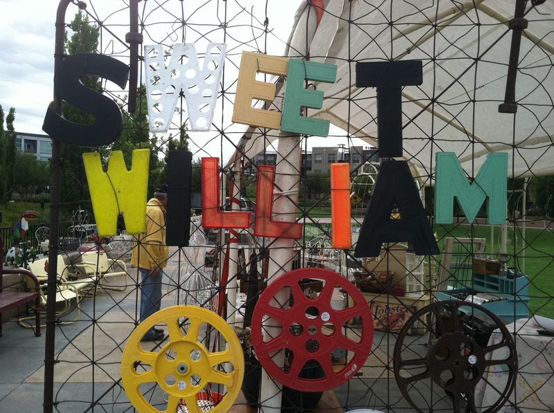 Sweet William Market, Aurora