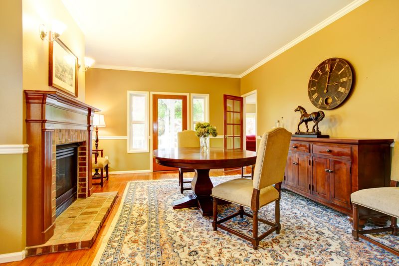Antique Farmhouse Furniture