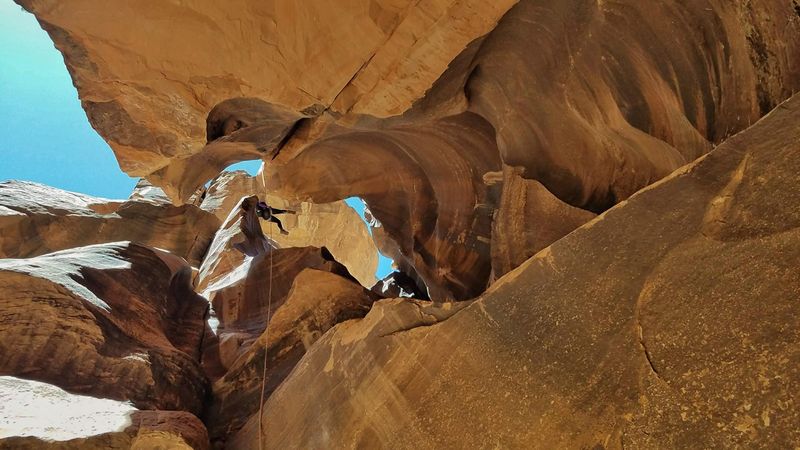 15 Ways To Experience The Magic Of Zion National Park Without The Crowds - Decor Hint Try Canyoneering With A Guide