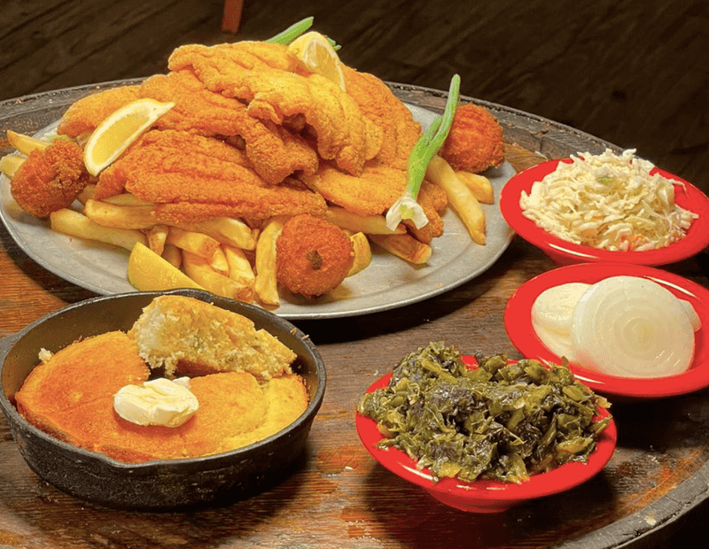 16 Iowa Dining Experiences You'll Be Glad You Tried - Decor Hint Catfish from the Mississippi River