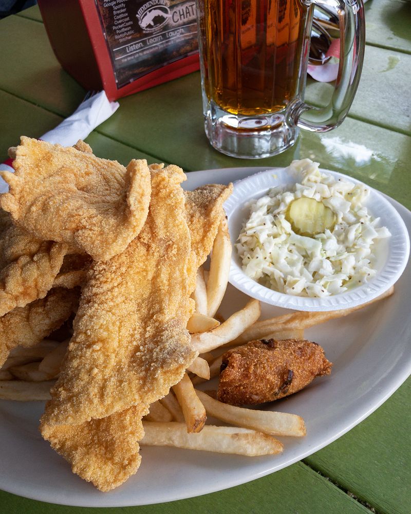 The Louisiana Roadside Shack Serving Fried Fish Perfection - Decor Hint Fresh Catches Straight From Local Waters