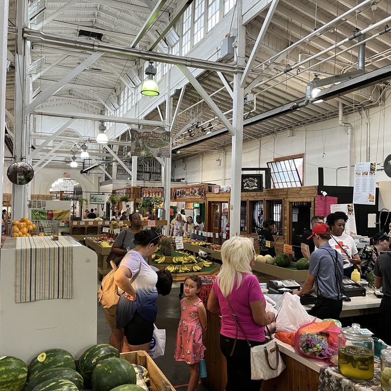 People Drive From All Over Pennsylvania To These Craft Fairs For One-Of-A-Kind Finds - Decor Hint Harrisburg Halloween Craft and Vendor Show