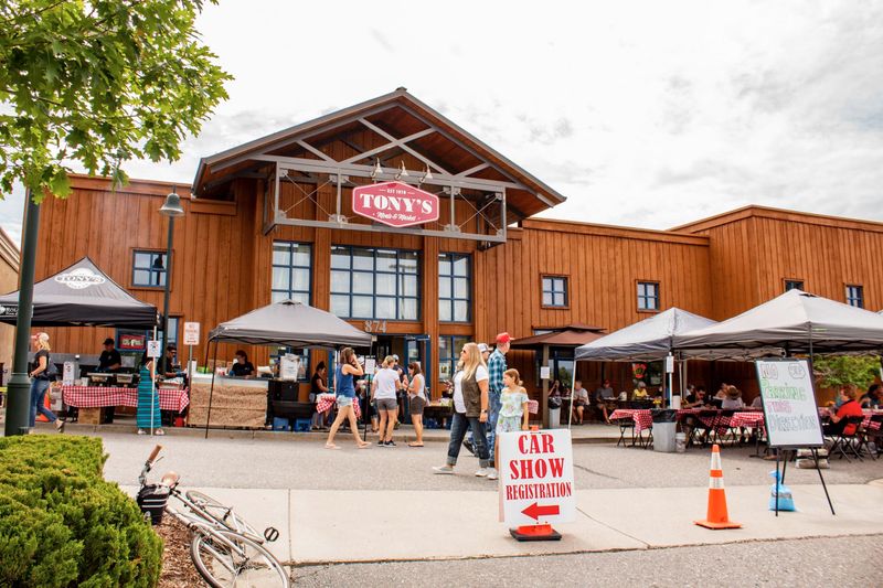 10 New England Meat Markets That Define Traditional Quality - Decor Hint Tony's Meat Market - Salem, New Hampshire