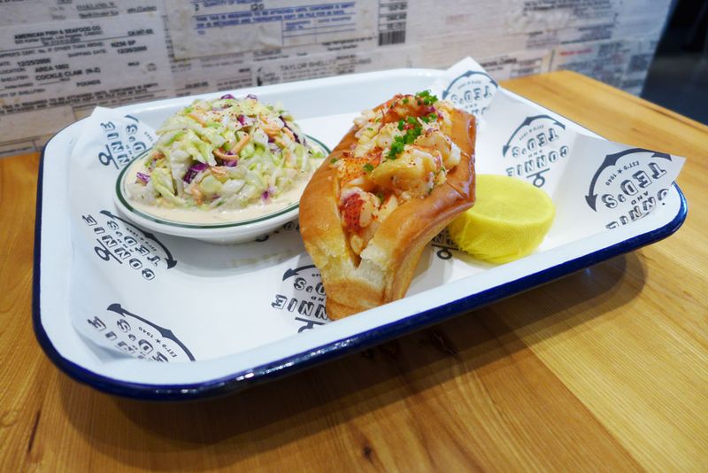 11 California Lobster Roll Shacks That Nail Simple, Coastal Flavor - Decor Hint Connie and Ted's - West Hollywood