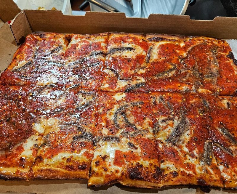 Late-Night Eats In Philadelphia Worth Staying Up For - Decor Hint Santucci's Original Square Pizza