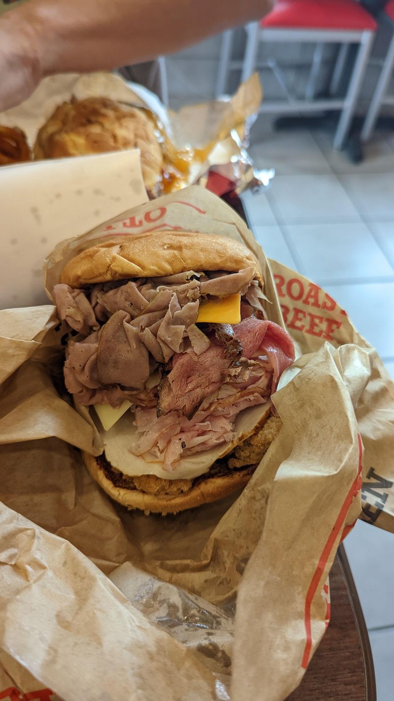 Remember These? 14 Fast-Food Sandwiches Ohioans Loved - Decor Hint Arby's Big Montana