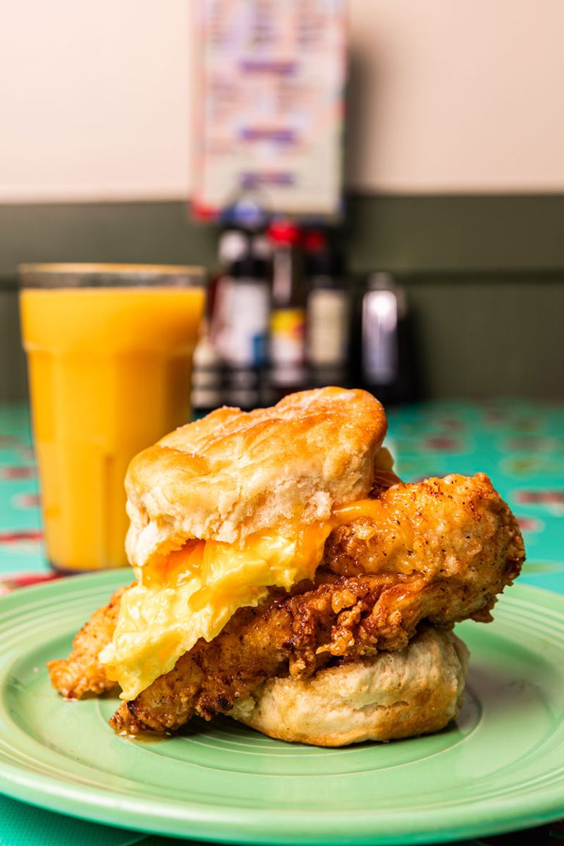 Atlanta Chicken Biscuit Spots Locals Say Are Worth Getting Up Early For - Decor Hint The Flying Biscuit Cafe